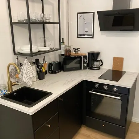 Апартаменты Hurmaava Vierassviitti Hyvaellae Sijainnilla! Наантали