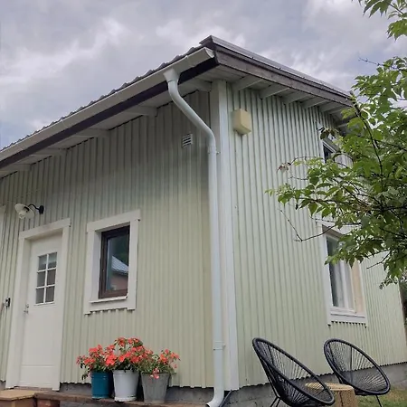 Hurmaava Vierassviitti Hyvaellae Sijainnilla! Апартаменты *