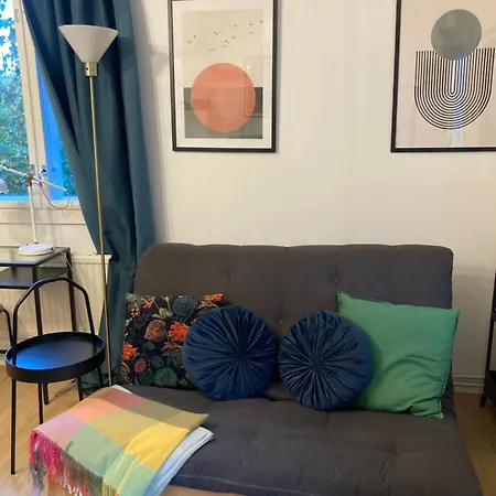 Hurmaava Vierassviitti Hyvaellae Sijainnilla! Апартаменты *