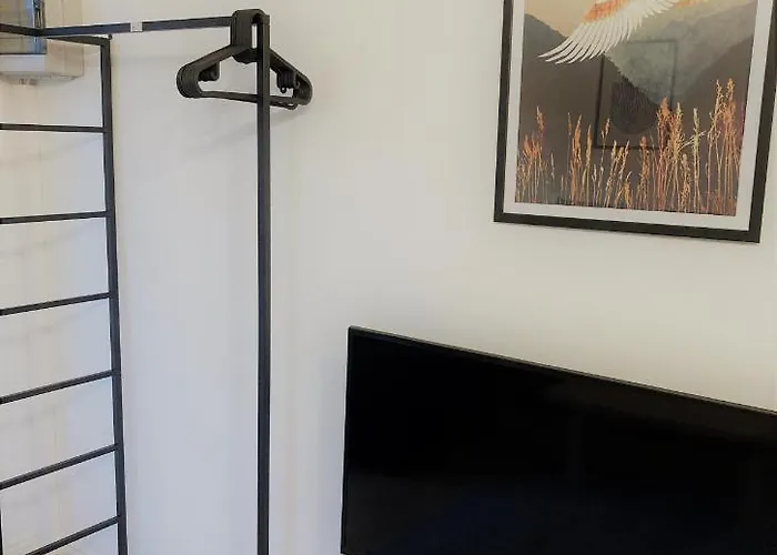 Daire Hurmaava Vierassviitti Hyvaellae Sijainnilla! *